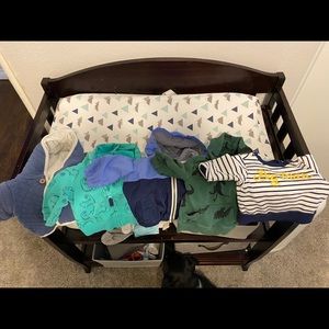 Baby jackets/sweatshirts